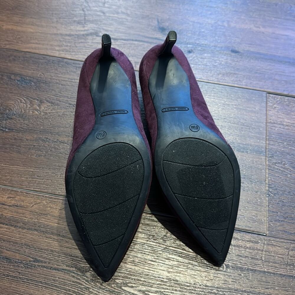 Nine West NWOT Pump Heel Shoes in Purple Faux Suede. - Picture 7 of 7